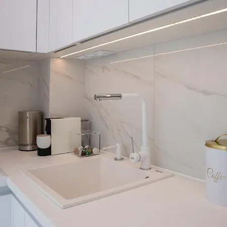 Apartment Dk Luxury