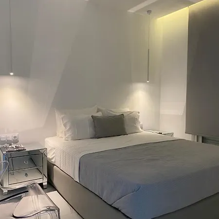 Dk Luxury * Néa Péramos