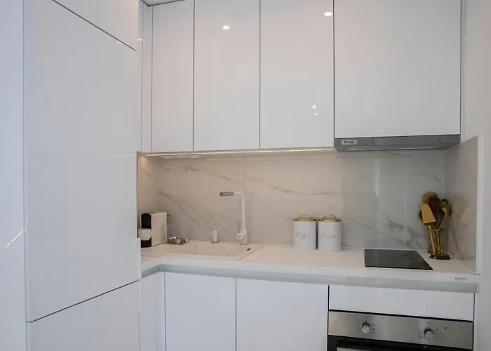 Dk Luxury Néa Péramos